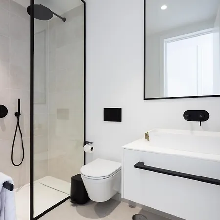 Sybaris 09 By Smart Costa Adeje (Tenerife)