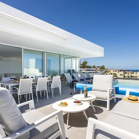 Sybaris Villa 09 By Olax Rentals アデヘ