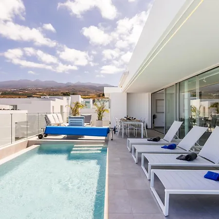 ヴィラ Sybaris Villa 09 By Olax Rentals アデヘ