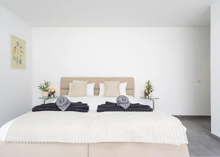 Sybaris 09 By Smart Вилла Адехе